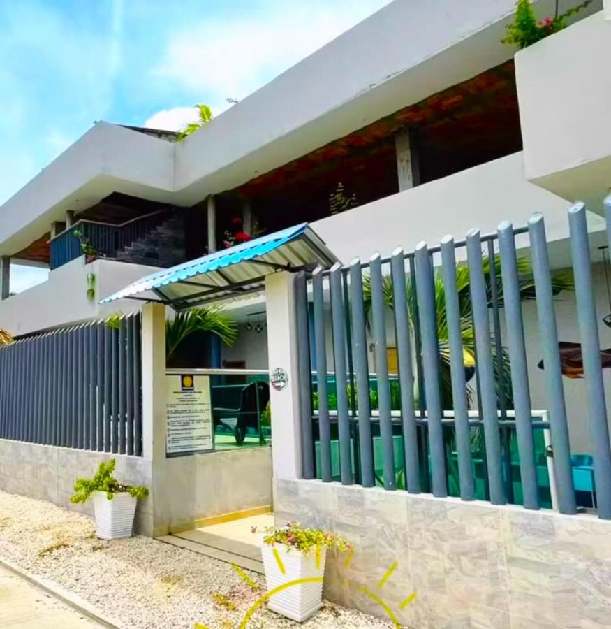 Escapada Perfecta en Apartasuites Privadas Coveñas - B&B Coveñas