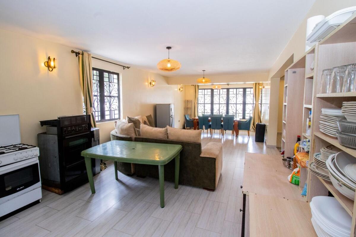 Stixx By The Mountain - Ferienwohnung Nanyuki