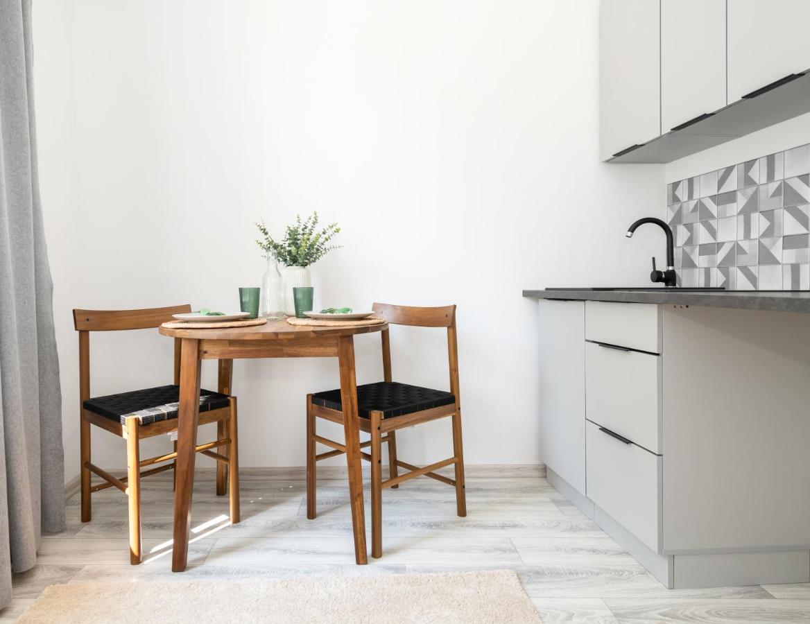 Nowoczesne Studio Mała Andrzeja, Kawalerka Inowrocław, Modern Studio, kamienica - Bed and Breakfast Inowrocław