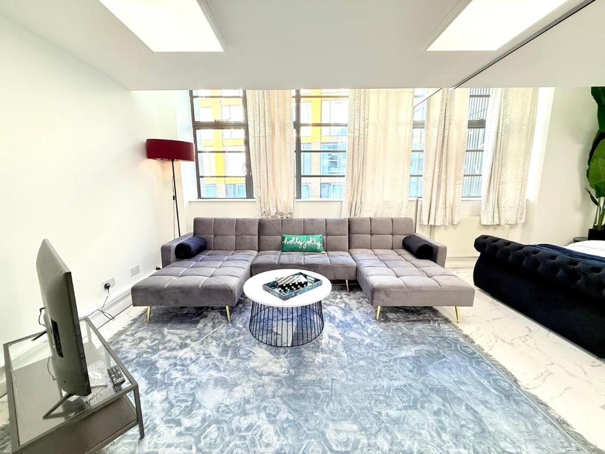 Designer Studio Flat at Tower Bridge - B&B London
