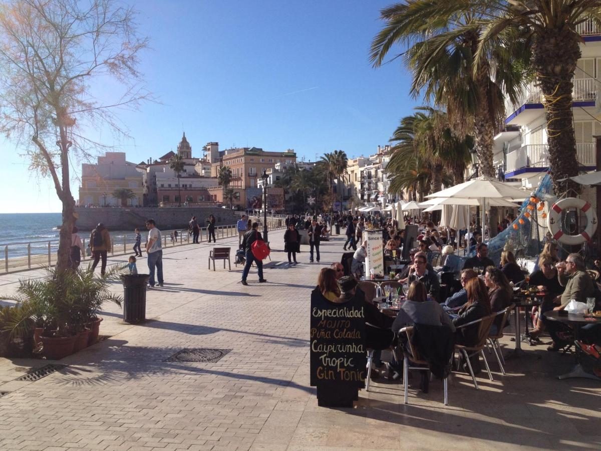 Sitges Beach Panorama - Ferienwohnung