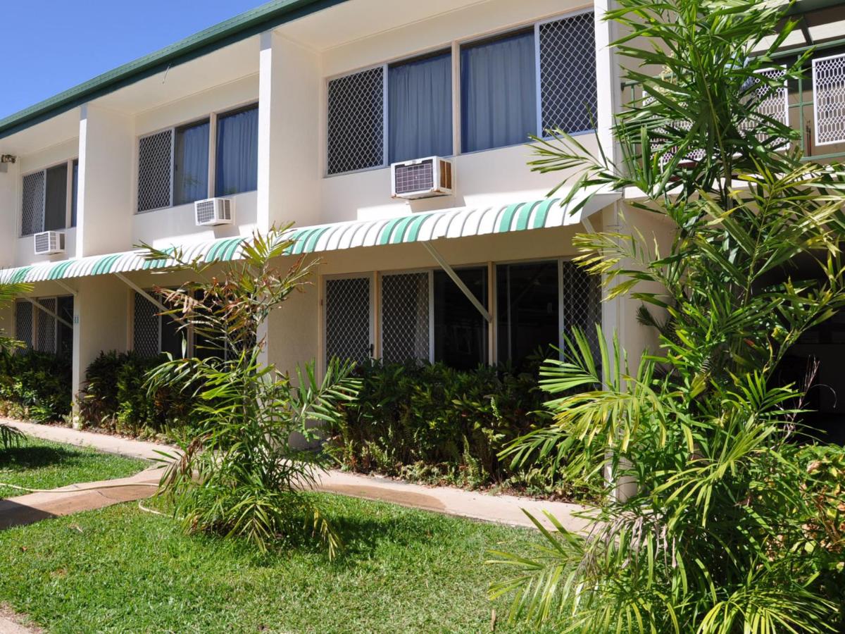 Palm Waters Holiday Villas - B&B