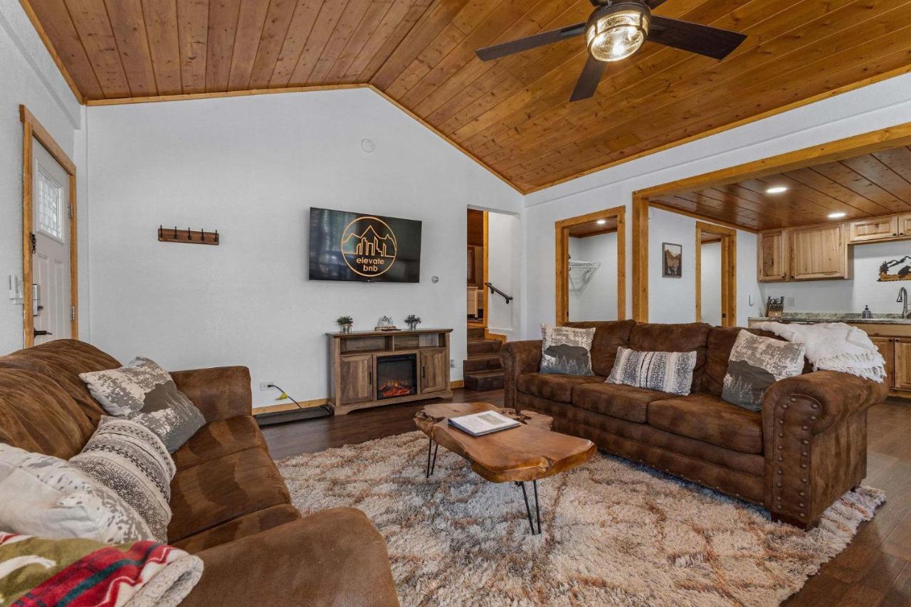 Cabin 3- Cozy updated cabin 5 min to RMNP - B&B Estes Park