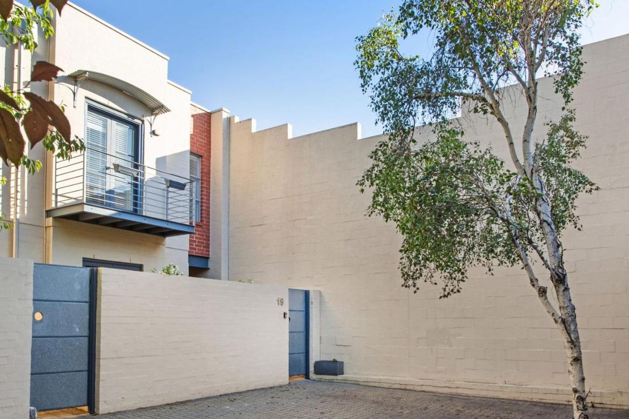 Executive Townhouse Near Heart of Adelaide City - Ferienwohnung Rose Park