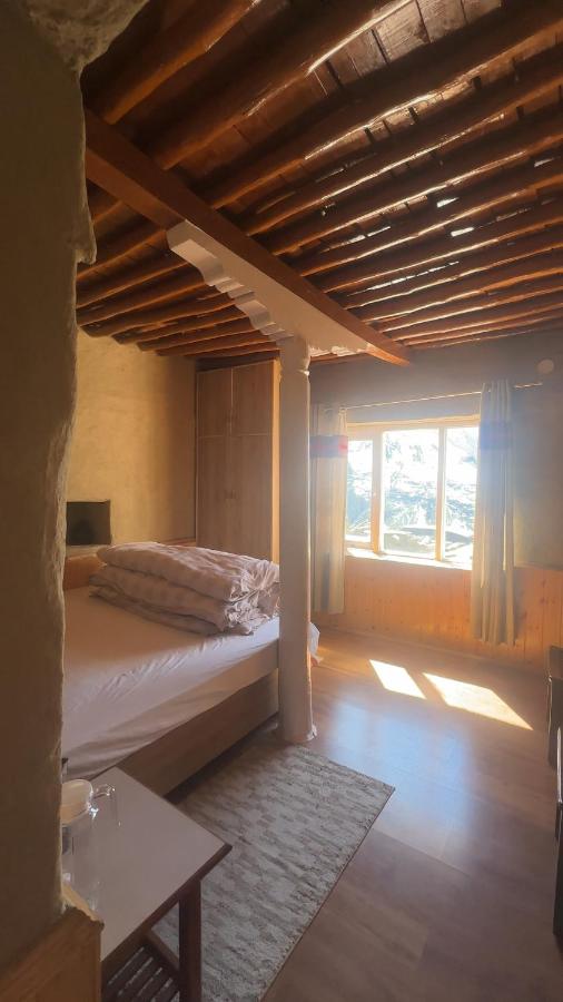 Double Room with Mountain View