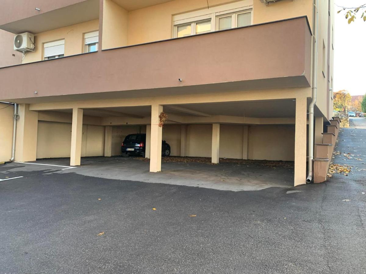 Mimura stan - Ferienwohnung Belgrad