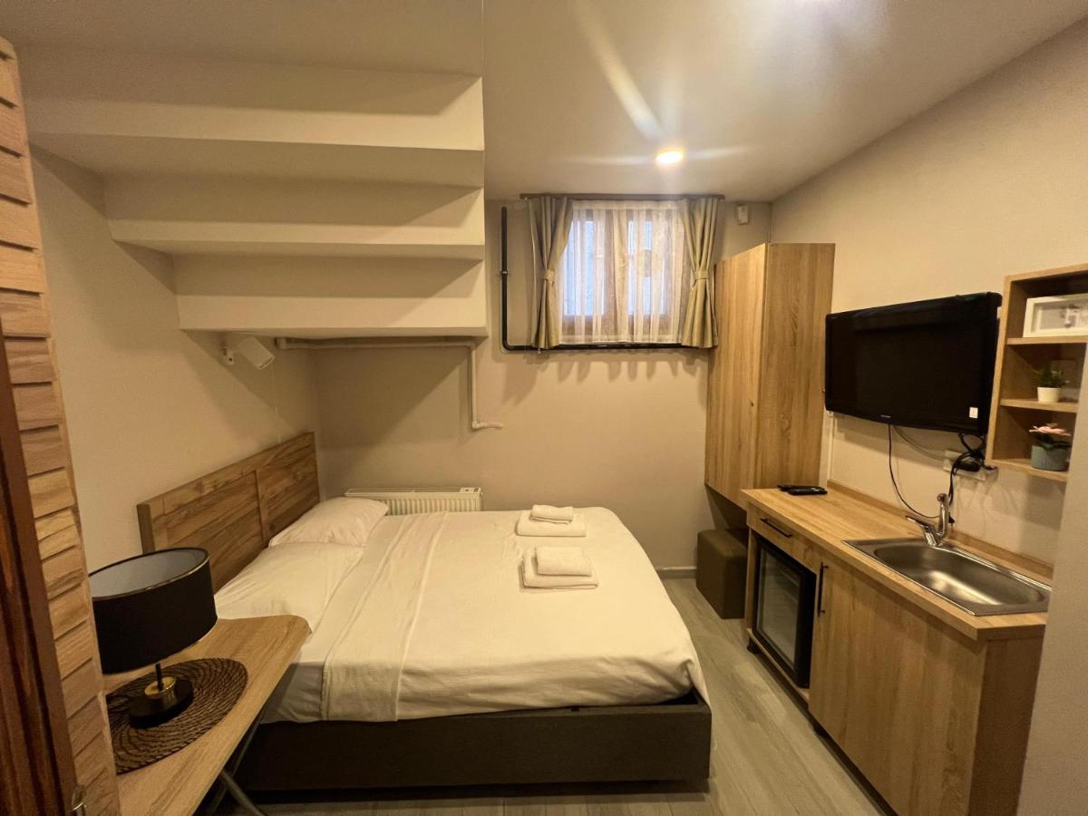 Camera Matrimoniale Budget