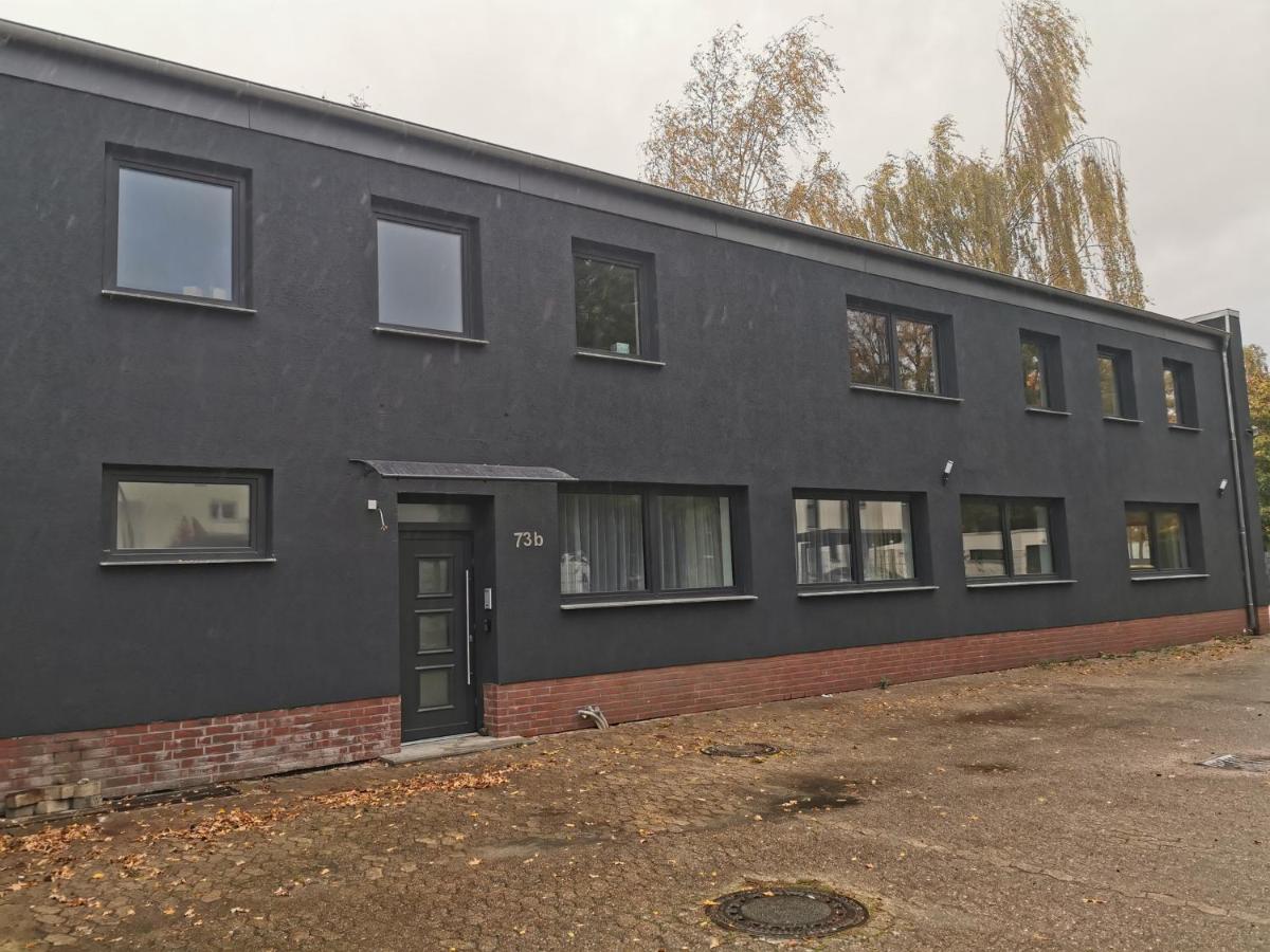 Modernes Apartment mit Parkplatz und 24h Check-in - Bed and Breakfast Braunschweig