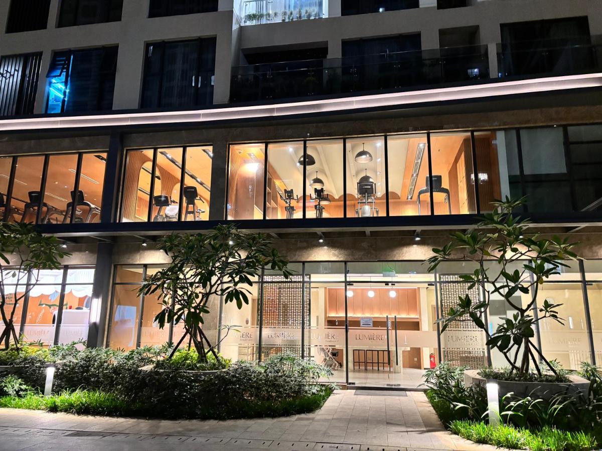 Fully Furnished 2 Bedroom Apartment, Luxury Masteri Lumiere at Vinhome Grand Park D9 - Chambres d'hôtes Gò Công