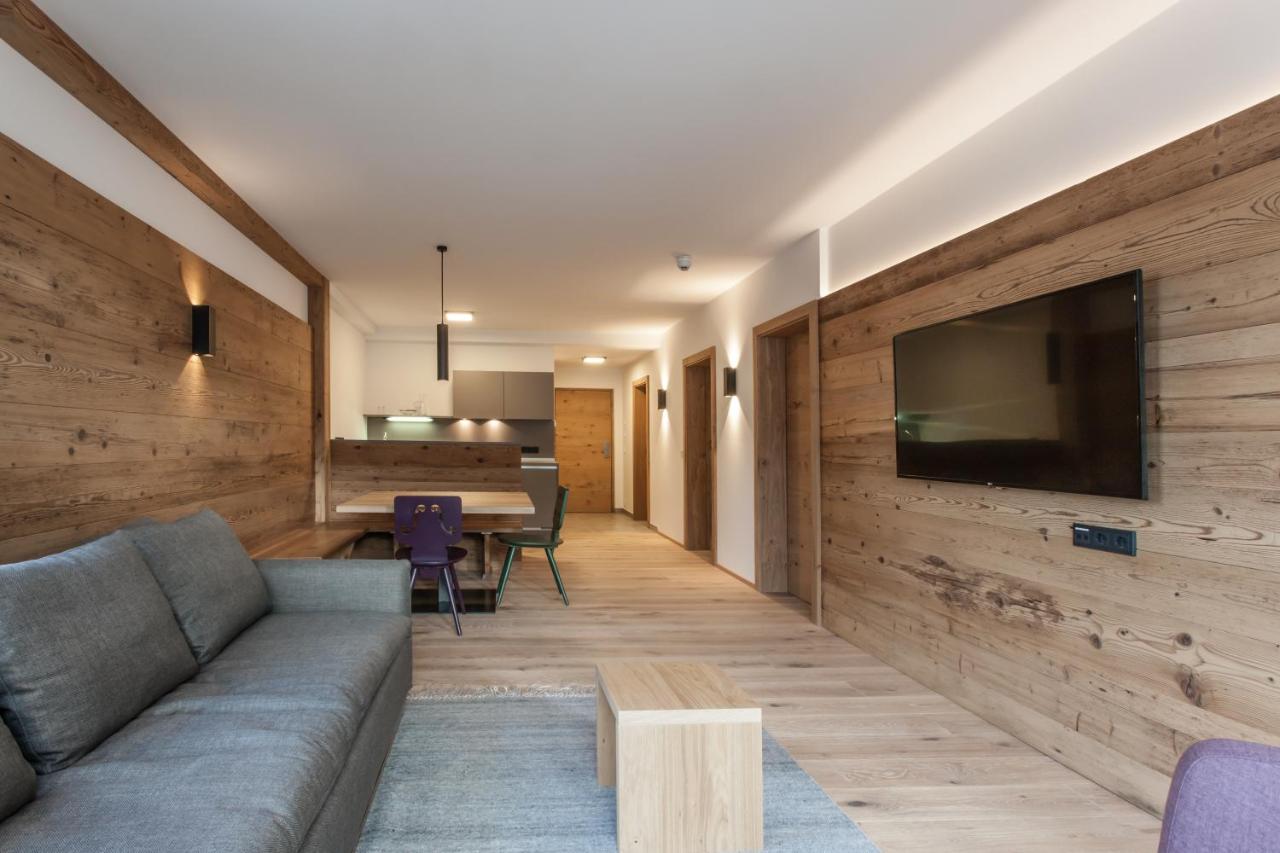 Superior One-Bedroom Apartment with Sauna