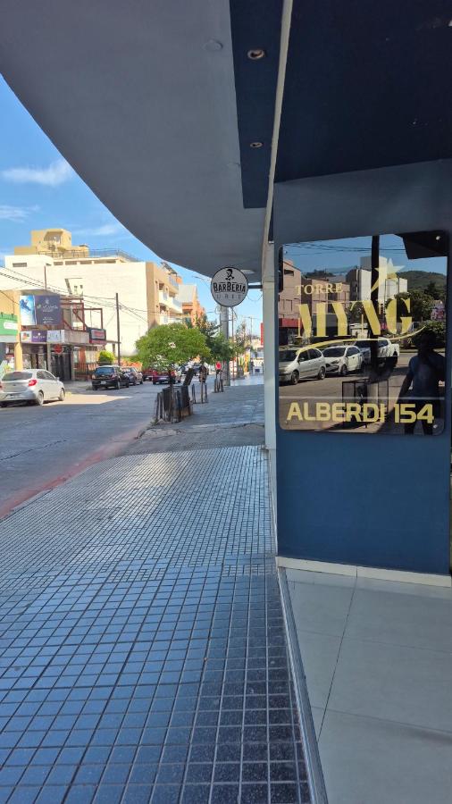 Departamento pleno centro Carlos Paz con pileta - B&B Villa Carlos Paz