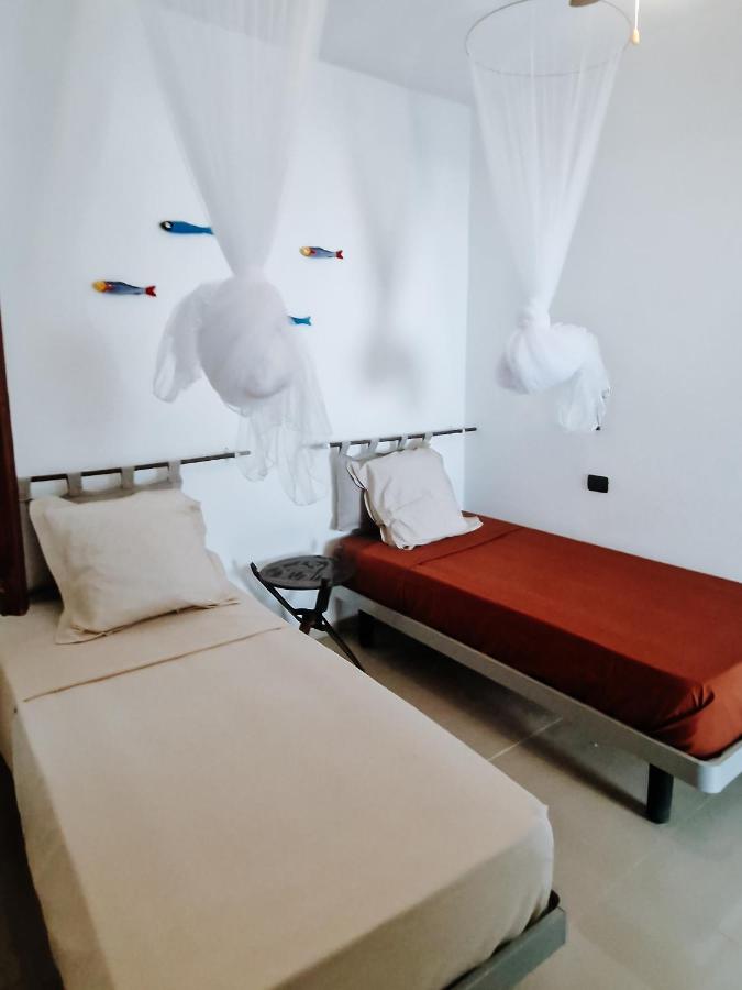 Camera Doppia con Letti Singoli con Bagno Privato