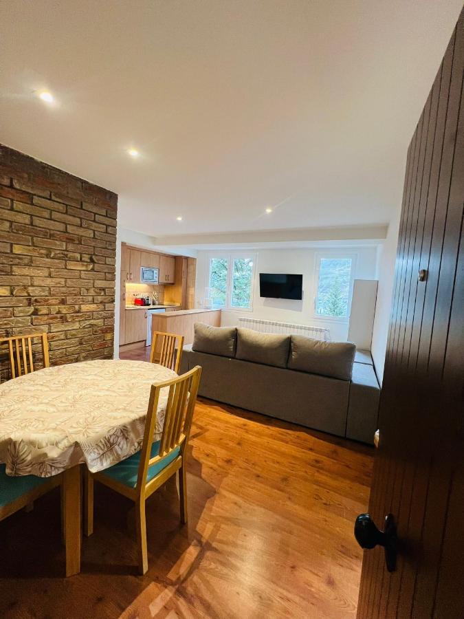Apartamento centrico con WIFI - Chambres d'hôtes Vielha