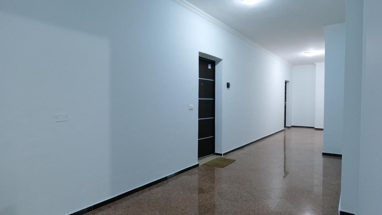 Top location Kristi apartments 05 - Bed and Breakfast Tirana