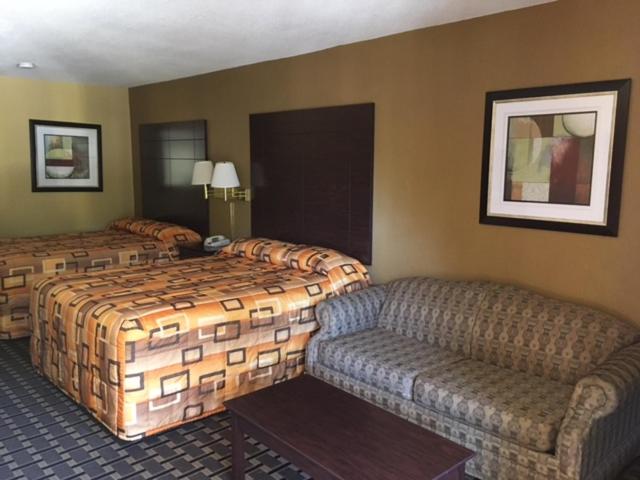 Executive Inn and Suites Longview - B&B