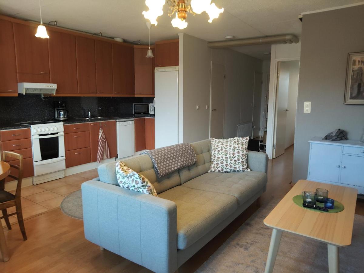 Pieksämäellä saunallinen kaksio rivitalossa - B&B Pieksämäki