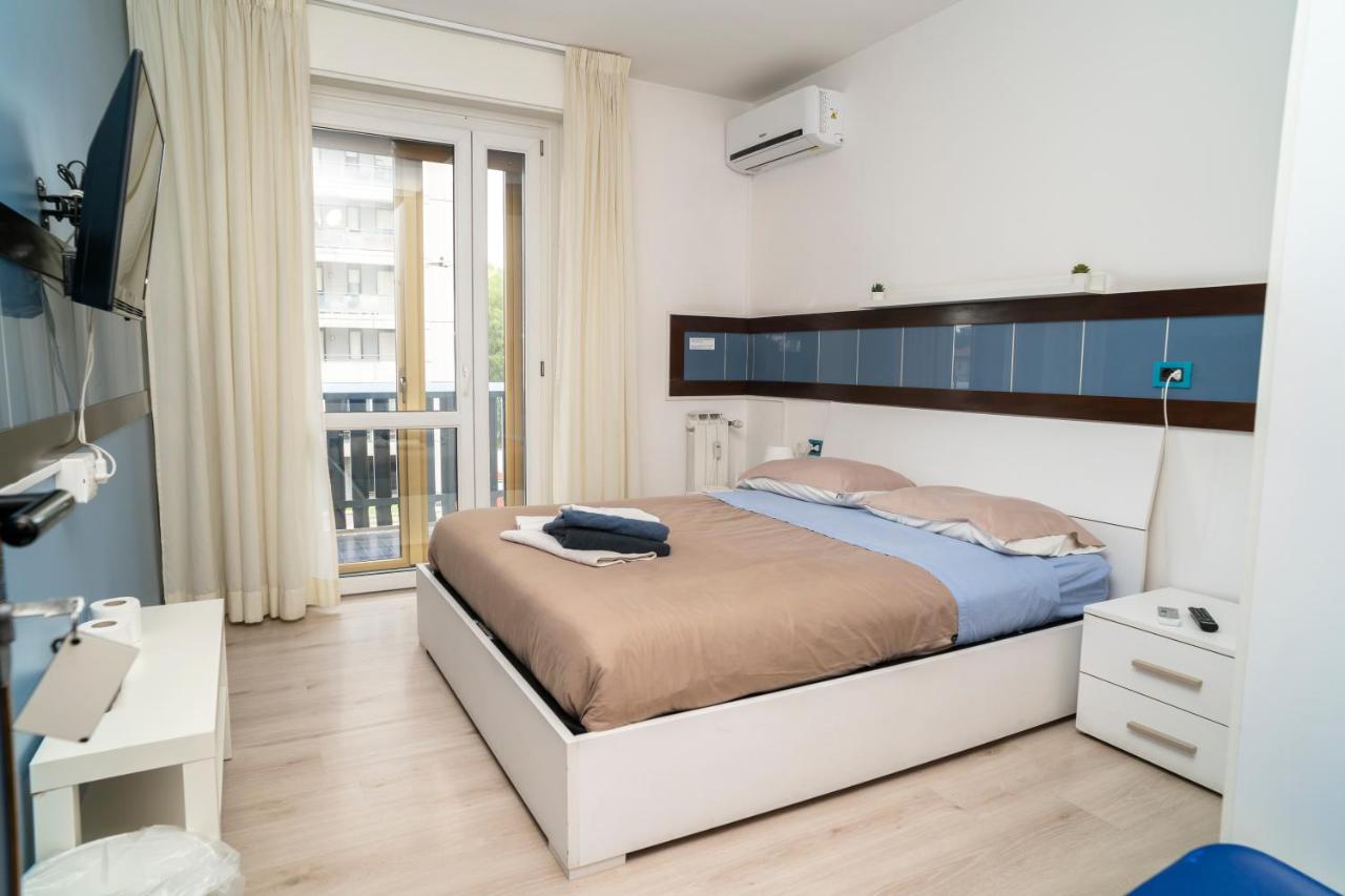 Standaard Tweepersoonskamer met Gedeelde Badkamer