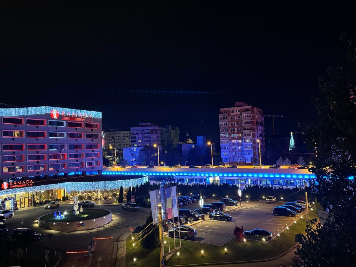 Apartament Ultra central - B&B Craiova