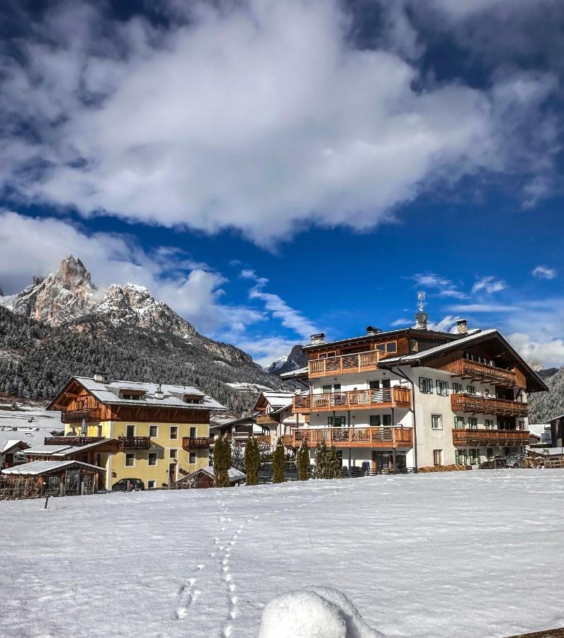 Cesa Bernard - Apartment Cima 12 e new Apartment Fraine - B&B Pozza di Fassa