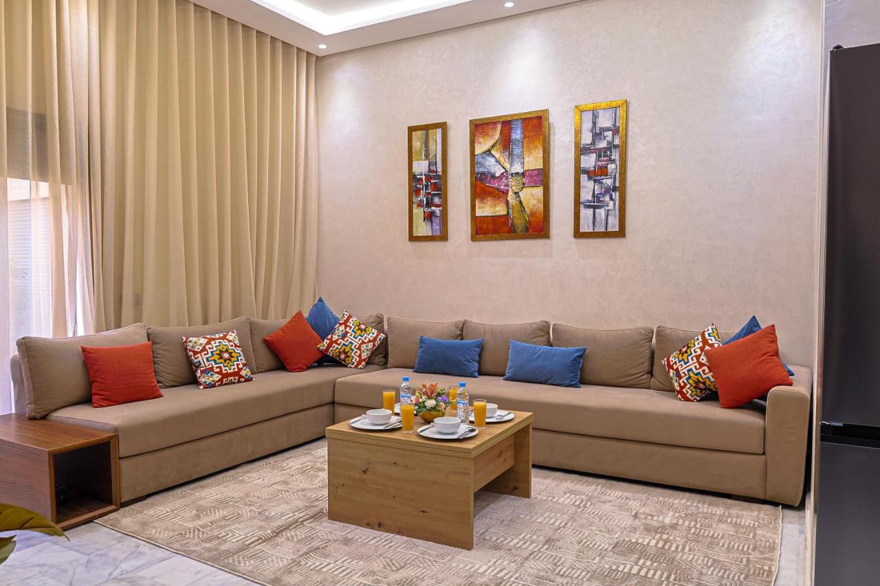 Cozy Modern Studio Near Zenâta Beach - Ferienwohnung Casablanca