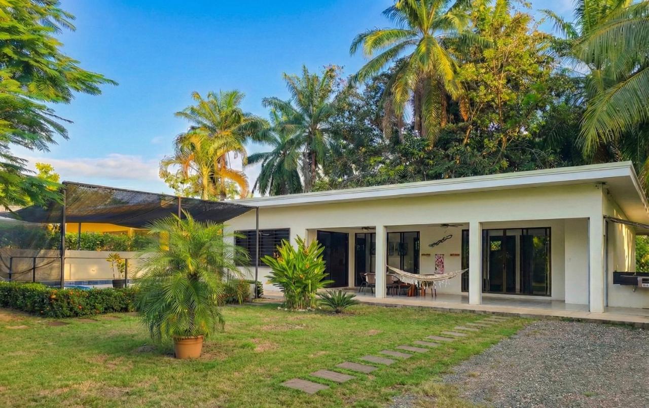 Pura Vida - Villa Elenita - B&B Parrita