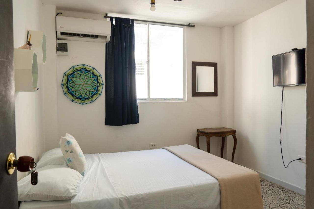 Camera Matrimoniale Standard con Bagno in Comune