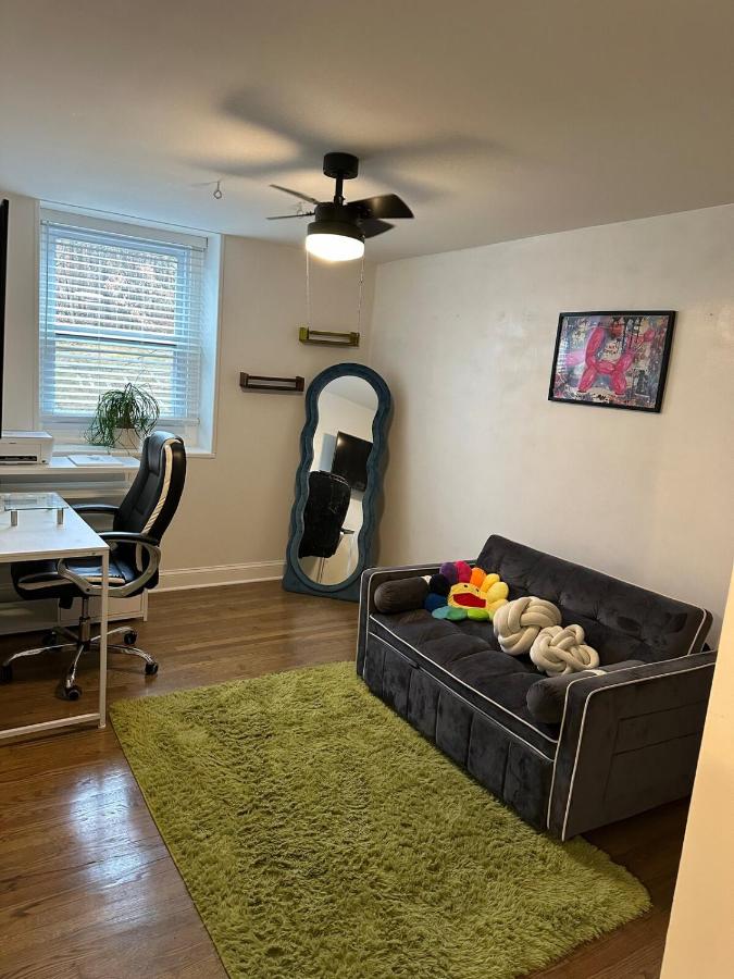 Entire Town Home in Hyattsville MD - Ferienwohnung Palmer Park