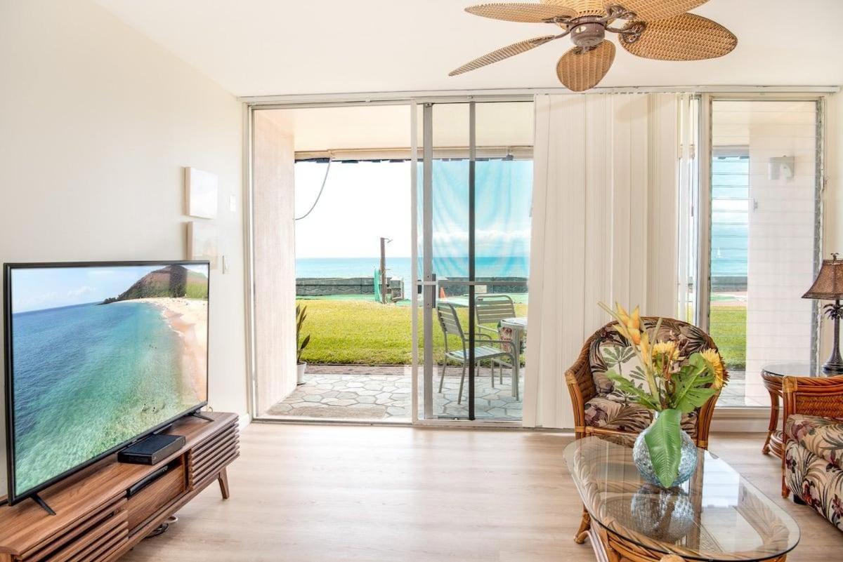 Kulakane 105 · KK105 Sunsets Ocean Views Oceanfront in West Maui - B&B Kahana