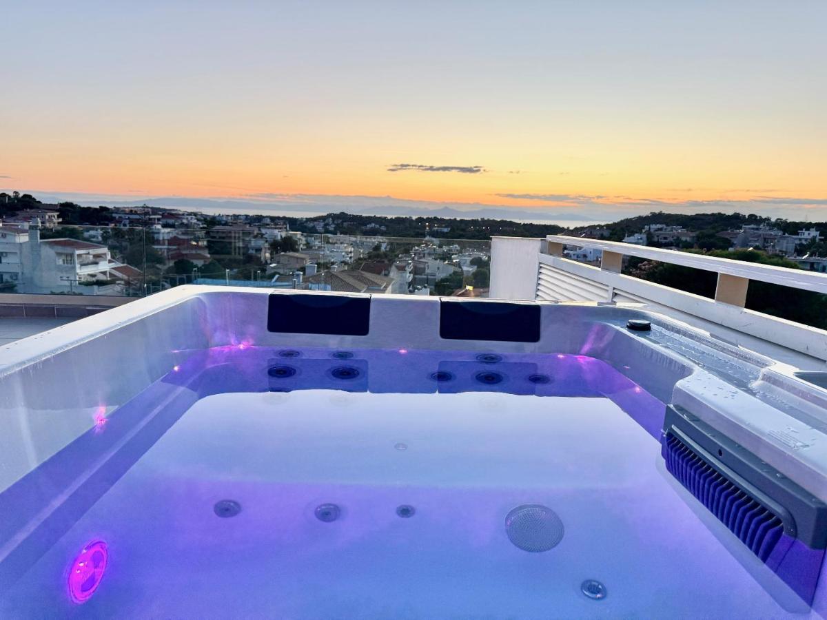 Villasonboard 3 Bed Penthouse Veranda Beach view jacuzzi Vouliagmeni Riviera - Ferienwohnung Athen