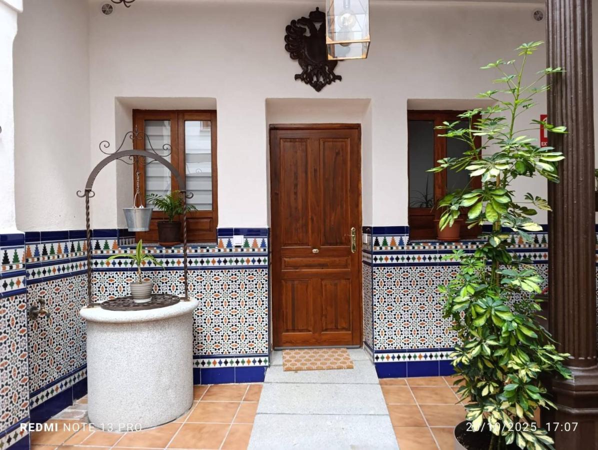 Casa siglo XV 4Toledo habitacion privada con baño - B&B Toledo