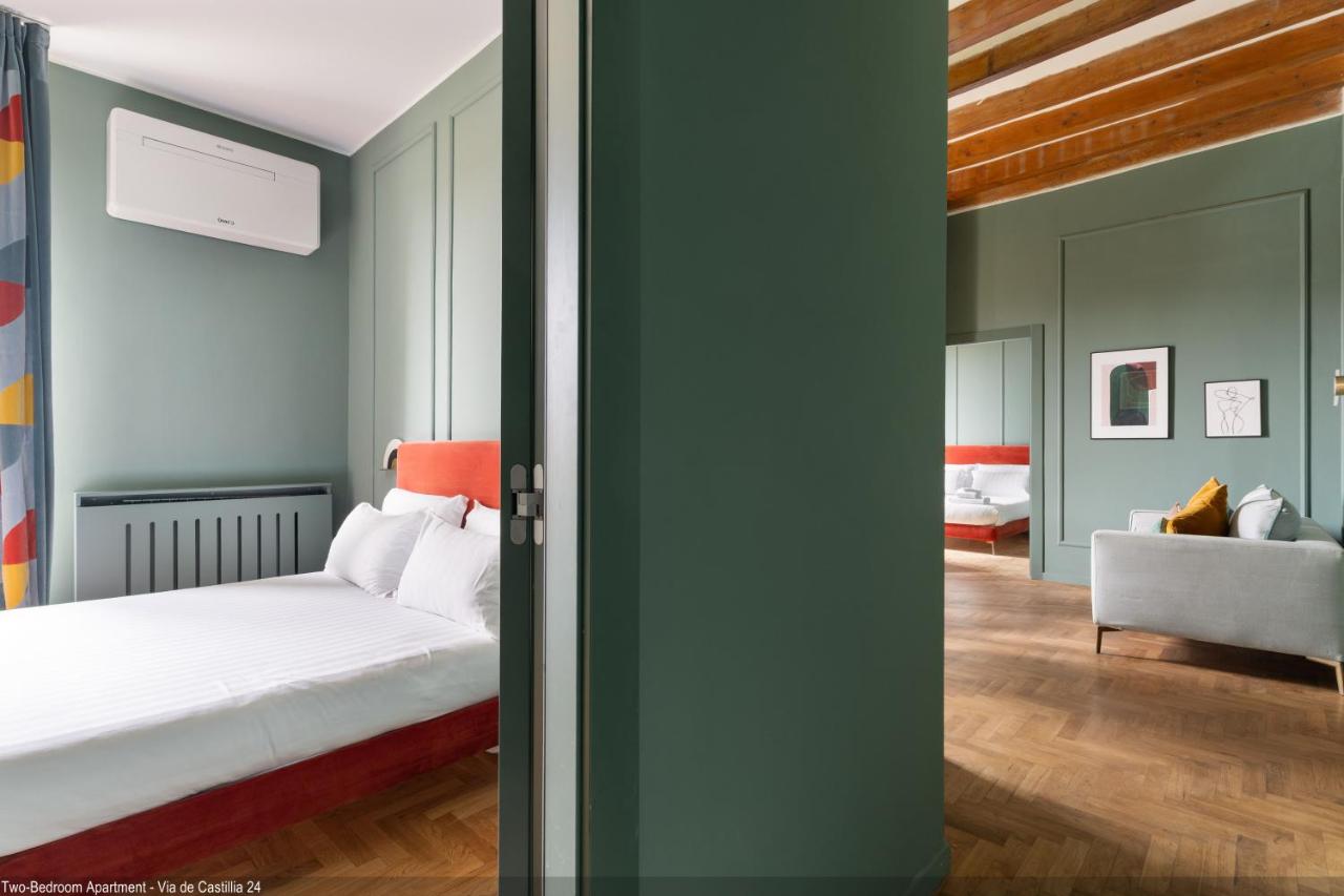 Two-Bedroom Deluxe Apartment - Via De Castillia 24