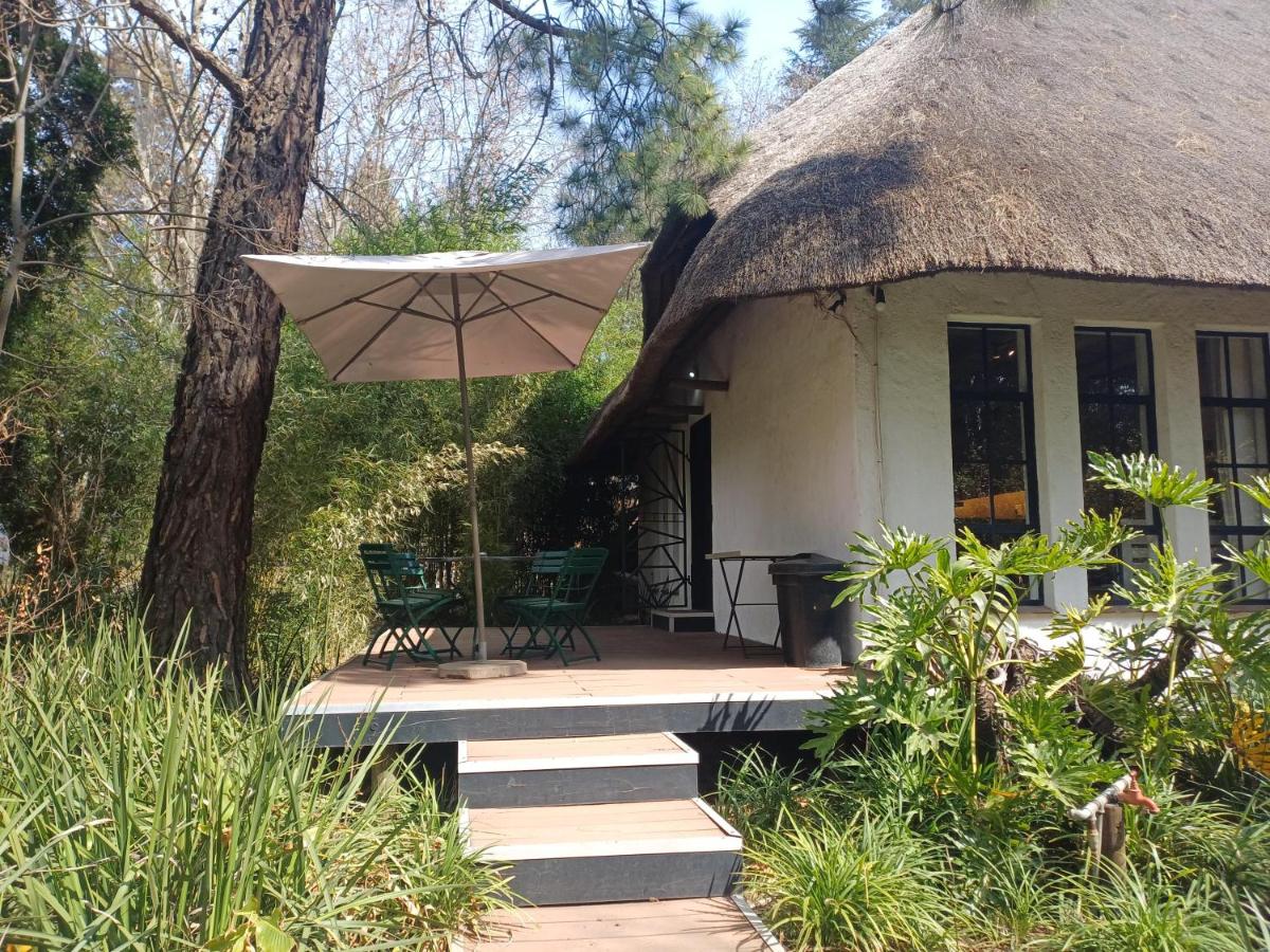 Hakunamatata Country Estate - B&B Muldersdrift