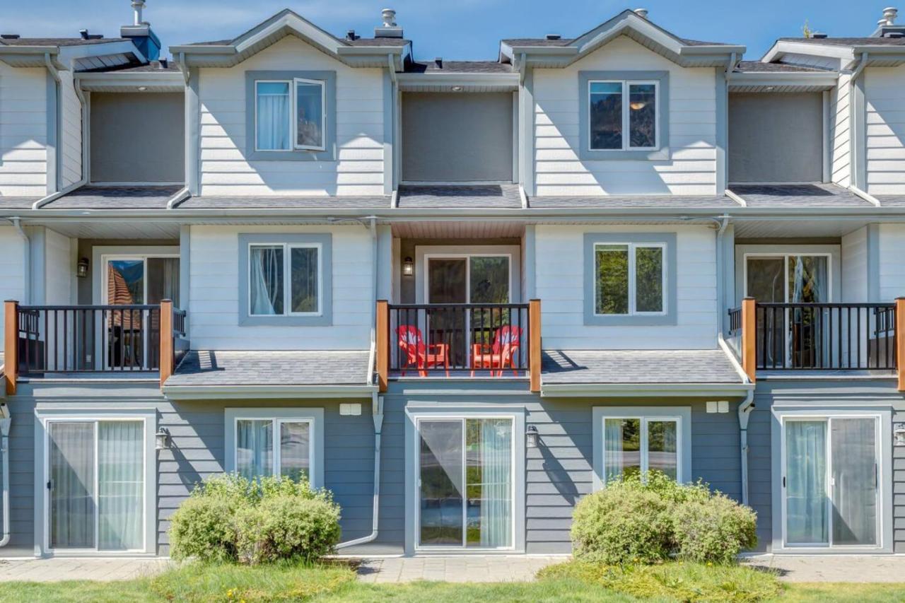 Stylish 3BR Condo in DT Canmore - B&B Canmore