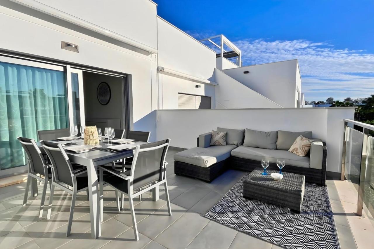 Golf Vistabella apartment with terrace and swimming pool - B&B Urbanizacion los Balcones