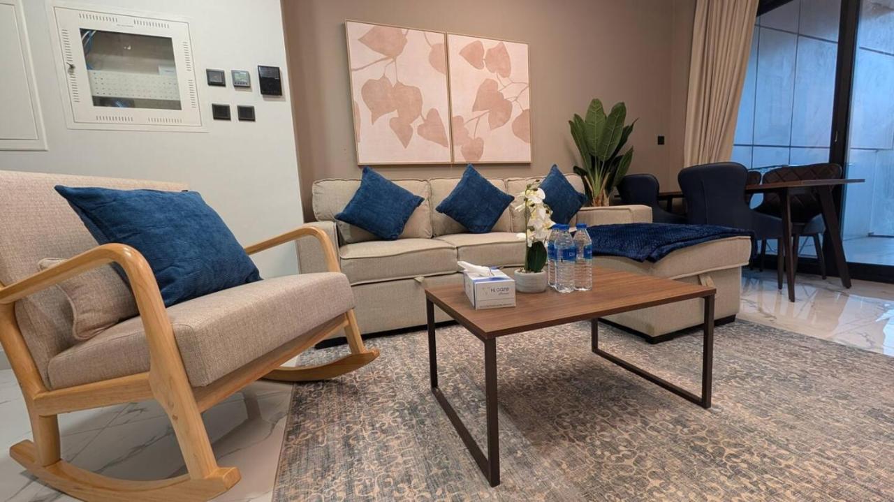 Stylish 1BR on Maryah Island Walk to Cleveland - B&B Abu Dhabi Island and Internal Islands City