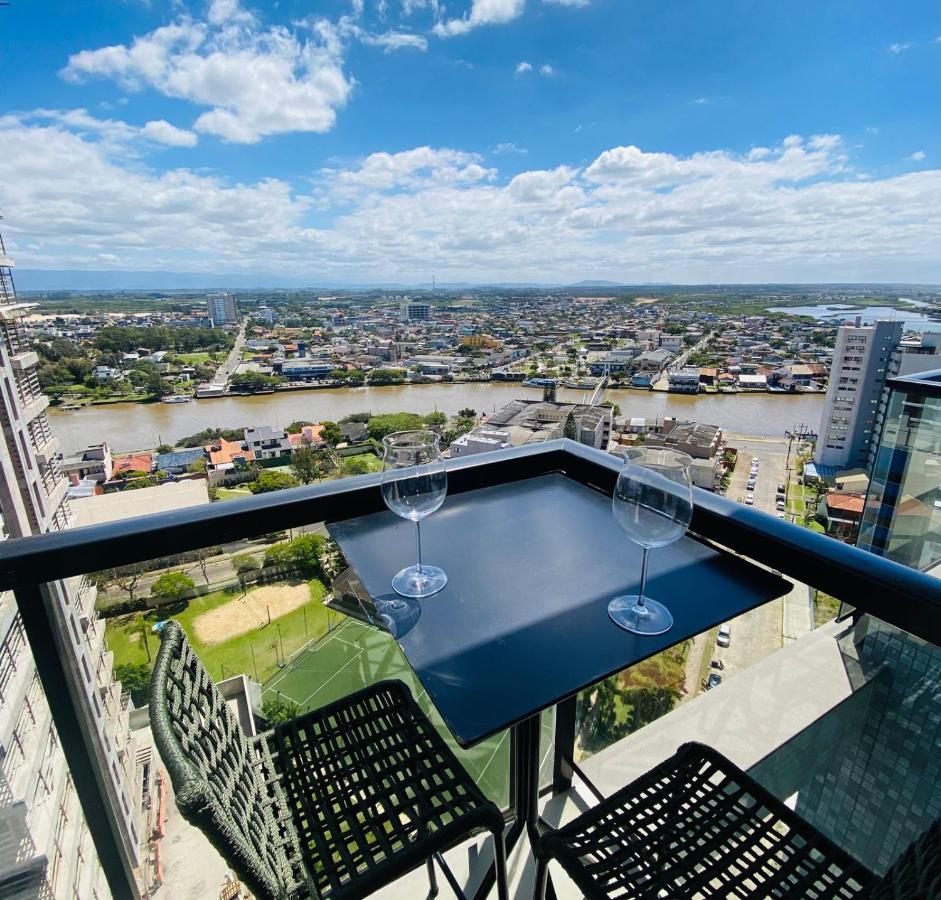 Mar, rio e serra! Loft Novo, luxo, com vista deslumbrante! - B&B Torres