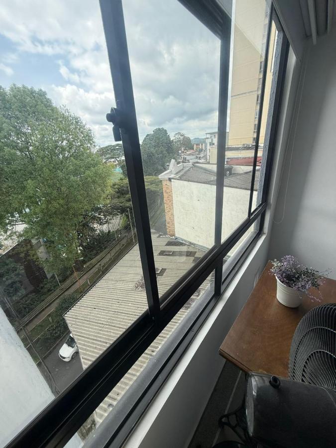 Apartamento Piso Alto Vista a la Universidad - B&B Armenia