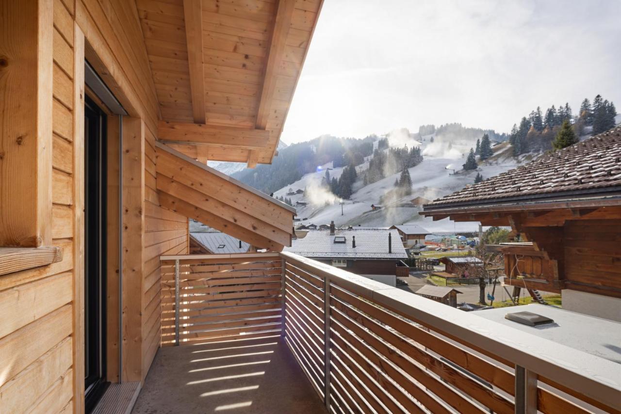 Chuenislodge3 neu&stilvoll, 2Balkone, echtes Bijou mit top-Aussicht - Chambres d’hôtes Adelboden