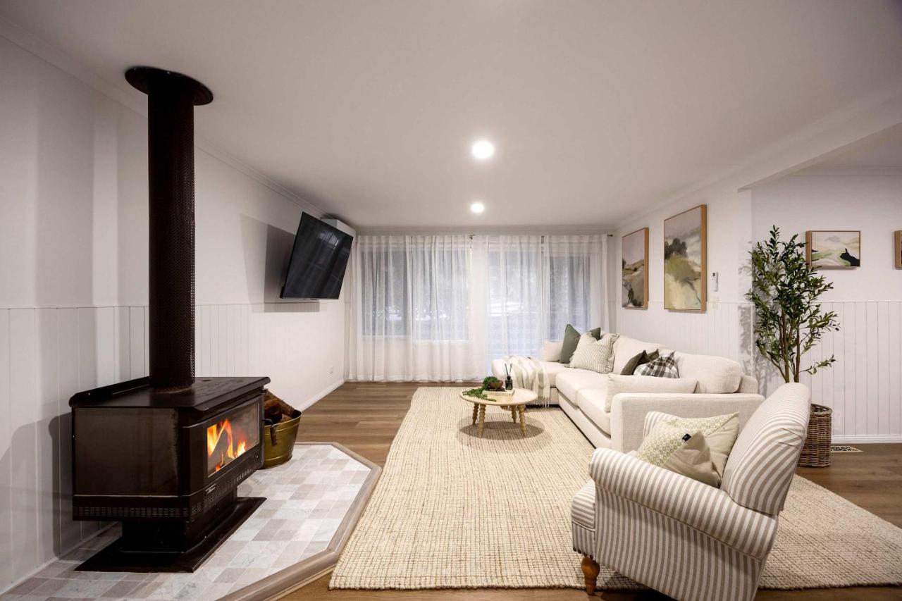 The Meadow Yarra Valley Large Entertainer with Spa & Sauna - B&B Yarra Glen