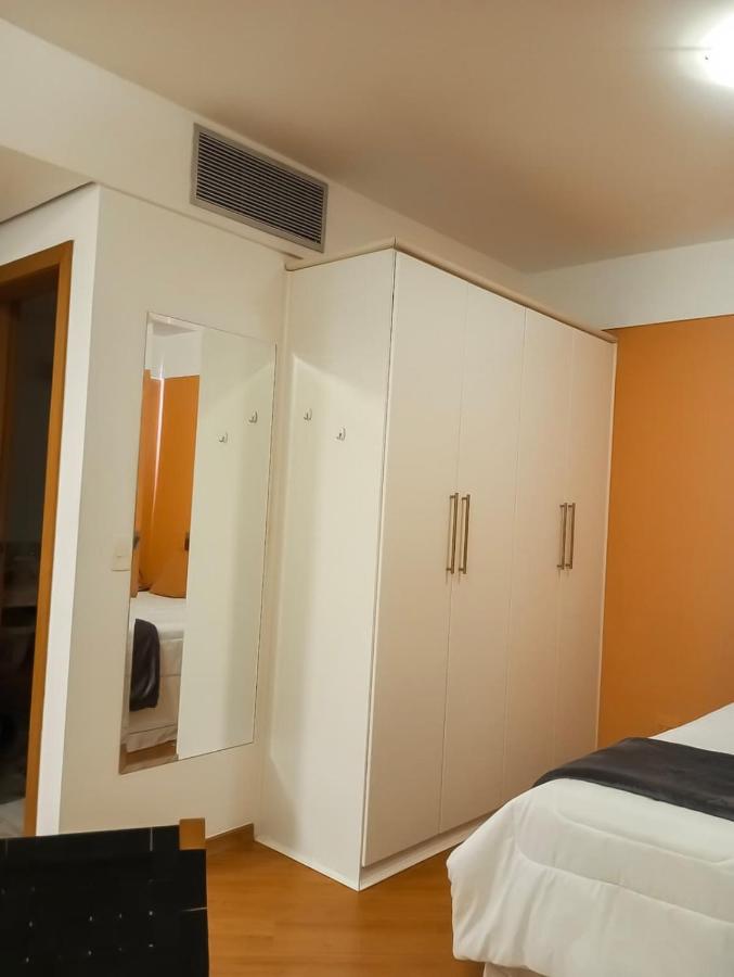 Flat completo no hotel Comfort de Alphaville - B&B Barueri