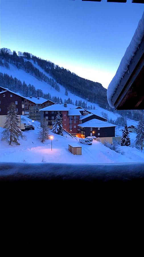Appartement 35 m2 4p proche des pistes de ski la foux d Allos Avec piscine chauffée saison été et wifi - B&B La Foux d'Allos