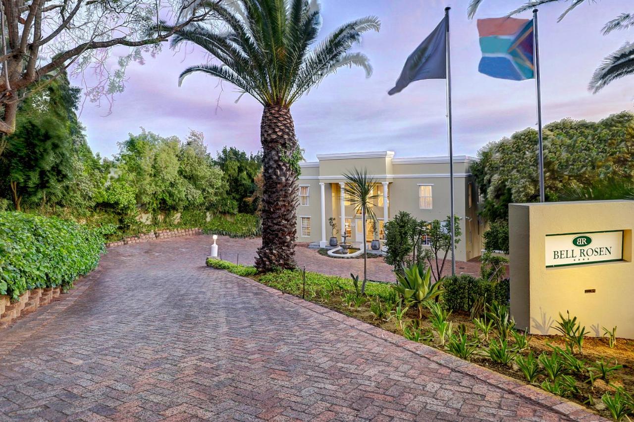 Bell Rosen Guest House - Bed and Breakfast Bellville