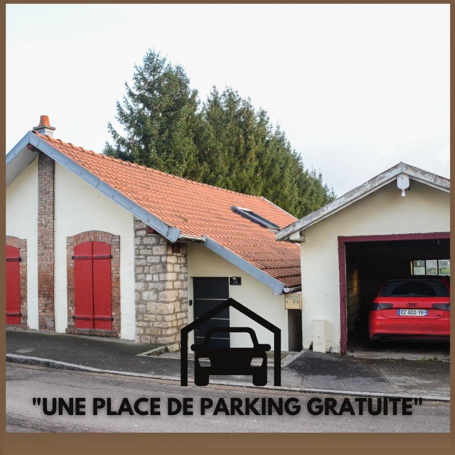 Sanctuaire d'Aphrodite Piscine cinéma & spa - B&B Fêche-l'Église