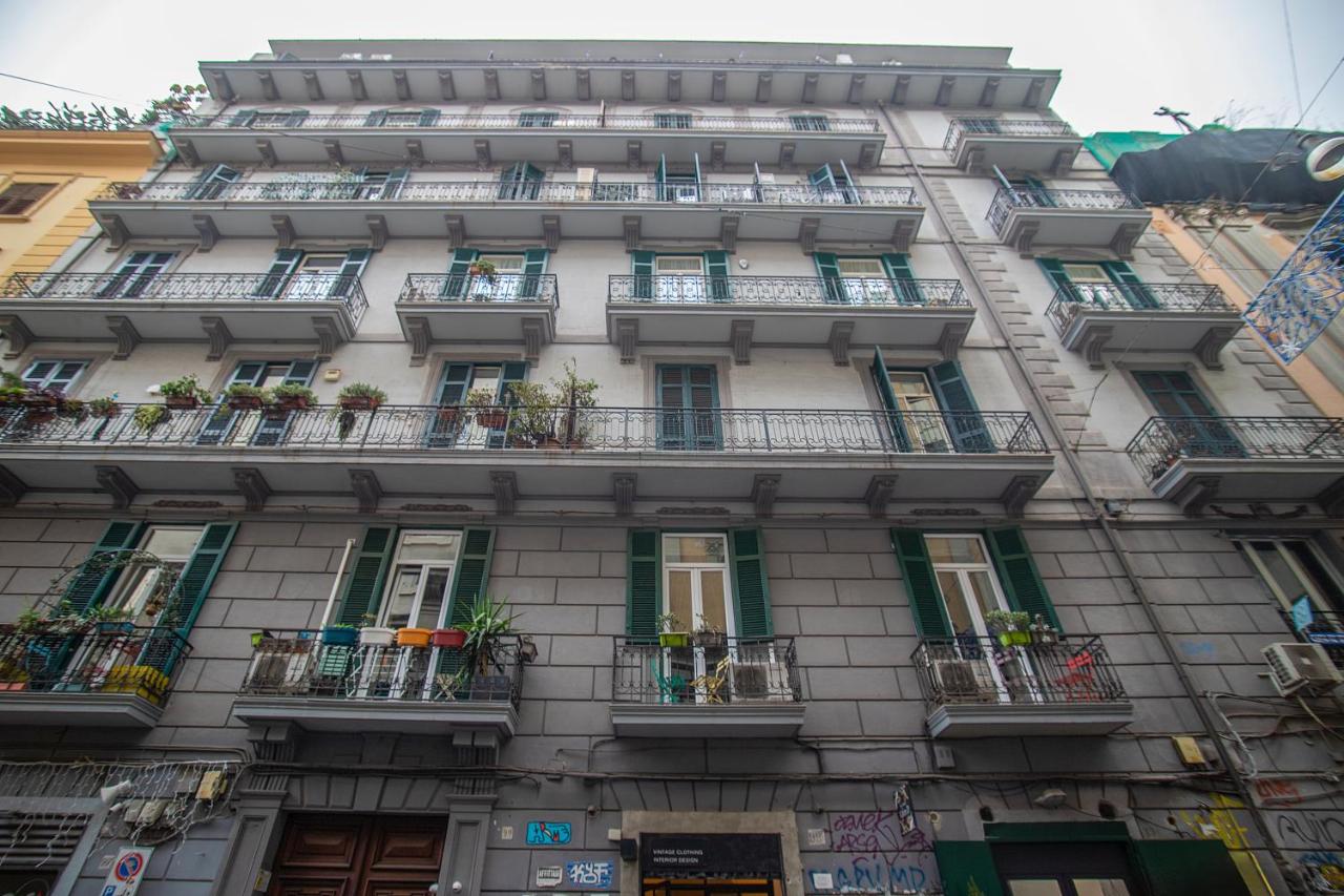 M99 Design Rooms - Ferienwohnung Neapel