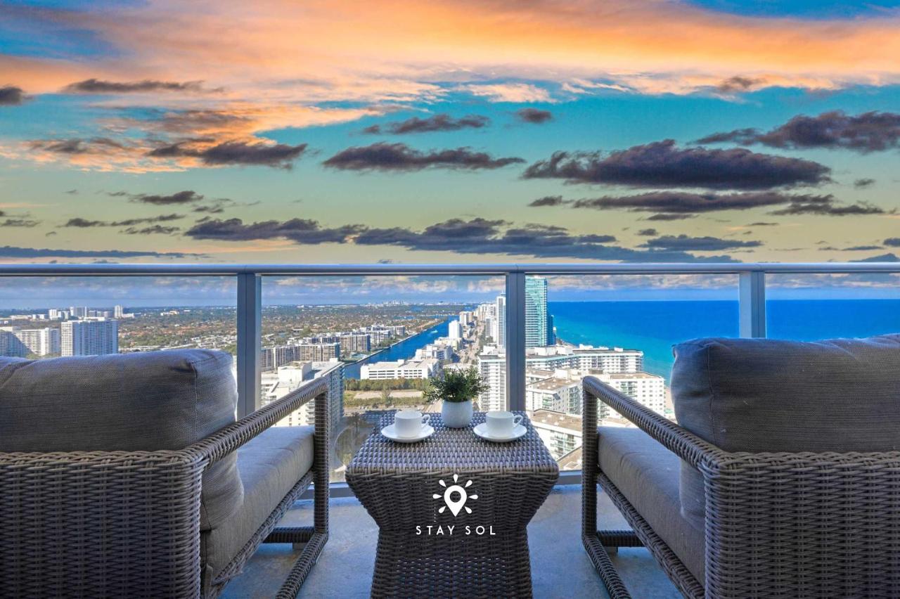 Beautiful 1BR Apartment with Ocean View Balcony - Ferienwohnung Hollywood