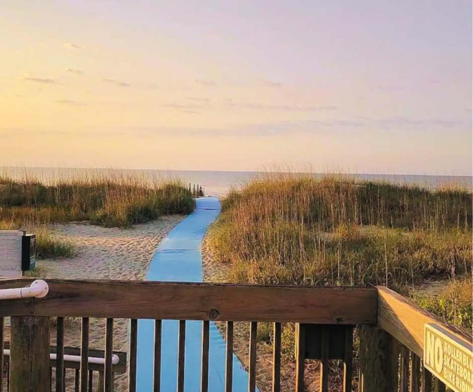 Coastal 2BR w Shared Pool & Tennis Near Beach - B&B Hilton Head