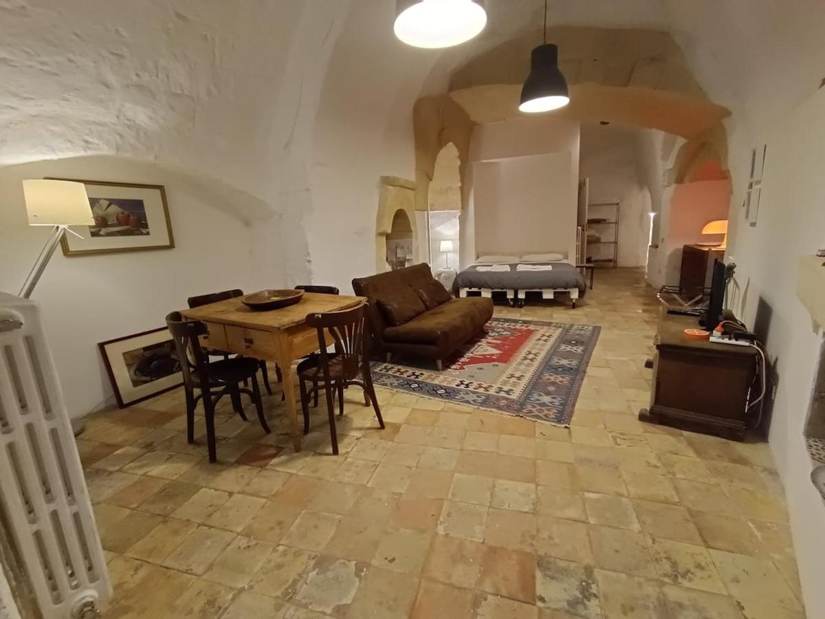 In Via Rosario - Ipogeo Holiday Home - Chambres d'hôtes Matera