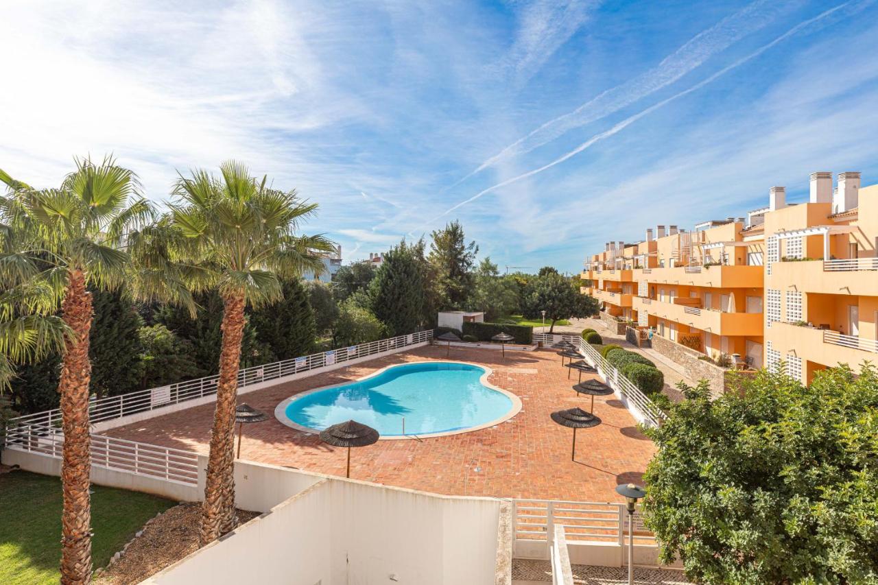 Apartment Lorraine - Duplex, With Pool & Sun Deck - B&B Conceição
