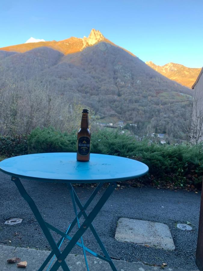 Jolie appartement T2 4 pers les Estives Cauterets vue montagne - Bed and Breakfast Cauterets