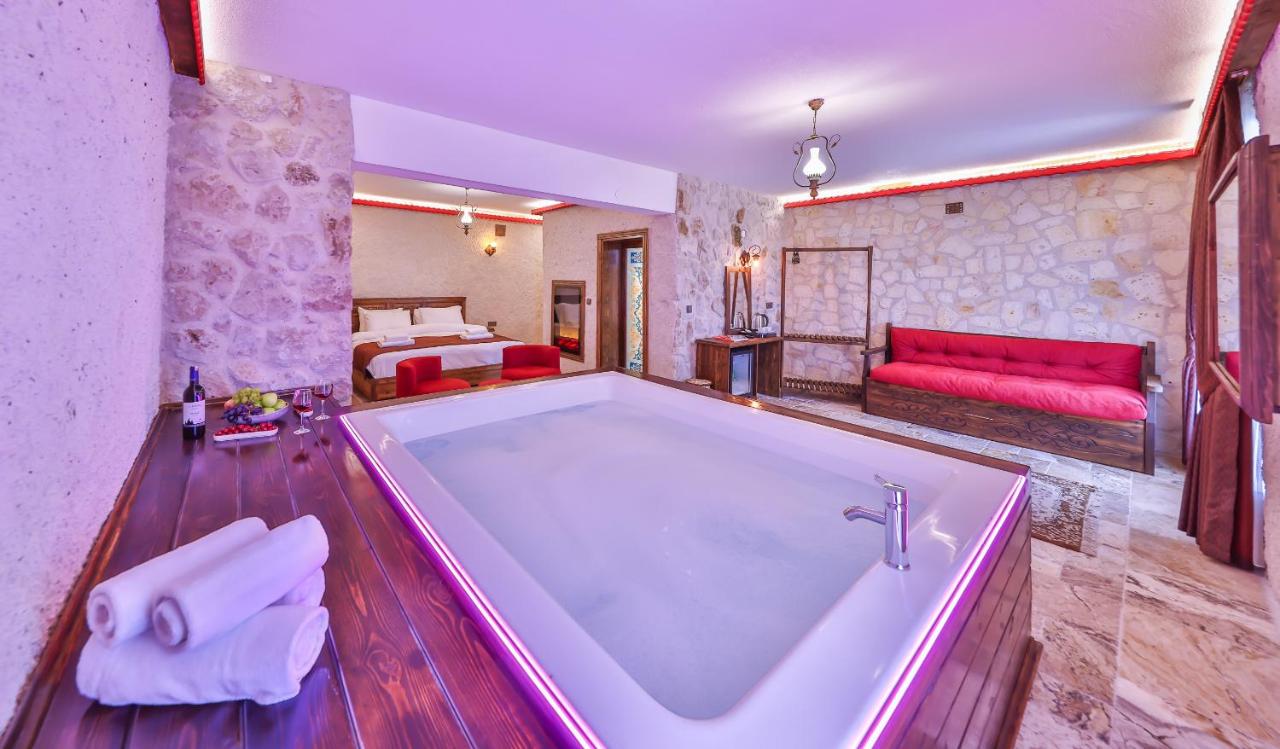 Chambre Lit King-Size avec Baignoire Spa